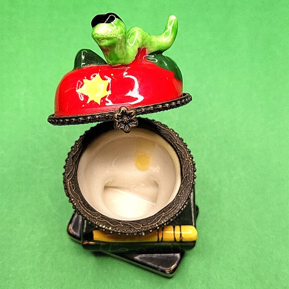 Trinket Box - Picture 2 of 4